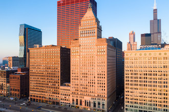 Metropolitan Tower in Chicago, IL - Building Photo - Building Photo