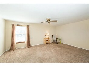 620 Weeping Willow Dr in St. Charles, MO - Building Photo - Building Photo