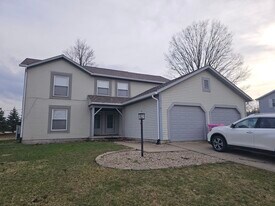 763 Karlson Dr in Mansfield, OH - Building Photo