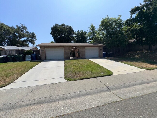 property at 5324 Bellflower Way