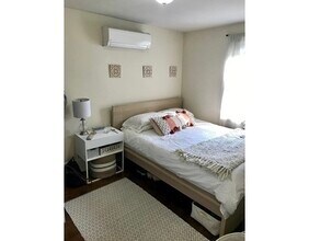 160 Bolton St-Unit -2 in Boston, MA - Building Photo - Building Photo