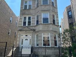 2647 W Crystal St in Chicago, IL - Building Photo