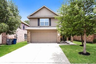 3526 Apple Valley Way in Dallas, TX - Building Photo