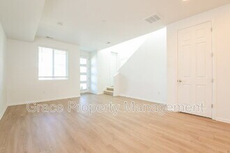9681 Truckee St in Commerce City, CO - Building Photo - Building Photo