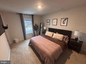 255 Maple Run Dr in York, PA - Building Photo - Building Photo