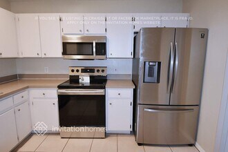 8322 Arabian Dunes Pl in Riverview, FL - Building Photo - Building Photo