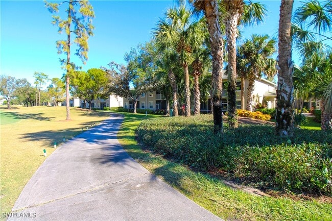 property at 3435 Laurelgreens Ln S