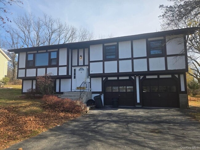 property at 11 Ethan Cir