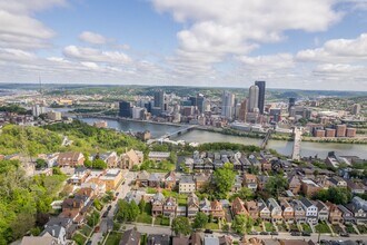 313 Kambach St in Pittsburgh, PA - Building Photo - Building Photo