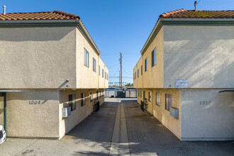 1006 S Record Ave in Los Angeles, CA - Building Photo - Building Photo