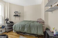242 S 13th St photo'