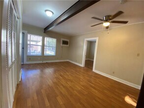 805 E 47th St in Austin, TX - Building Photo - Building Photo