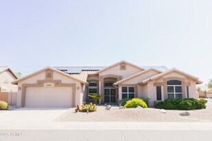 18883 N 88th Dr in Peoria, AZ - Building Photo