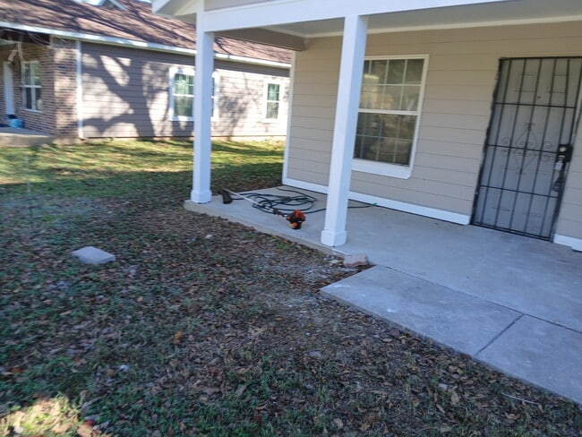 4720 Burma Rd in Dallas, TX - Building Photo - Building Photo