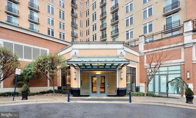 property at 155 Potomac Passage