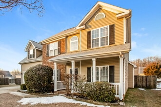 1938 Olsen Ln in Charlotte, NC - Foto de edificio - Building Photo