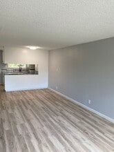 1555-1565 Copping St in Eugene, OR - Building Photo - Building Photo