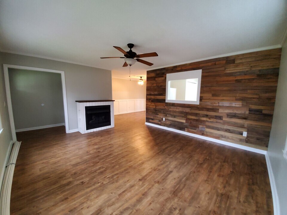 6 Deanna Dr in Statesboro, GA - Building Photo