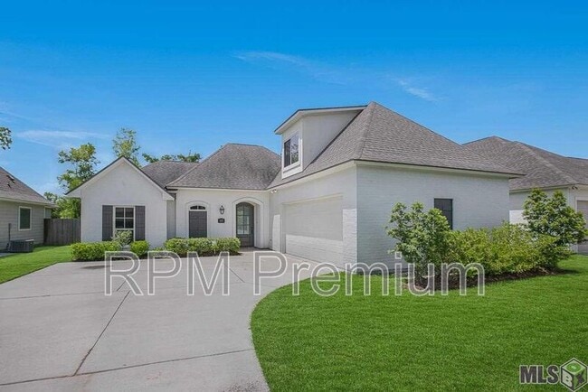 property at 12045 Rotterdam Ave