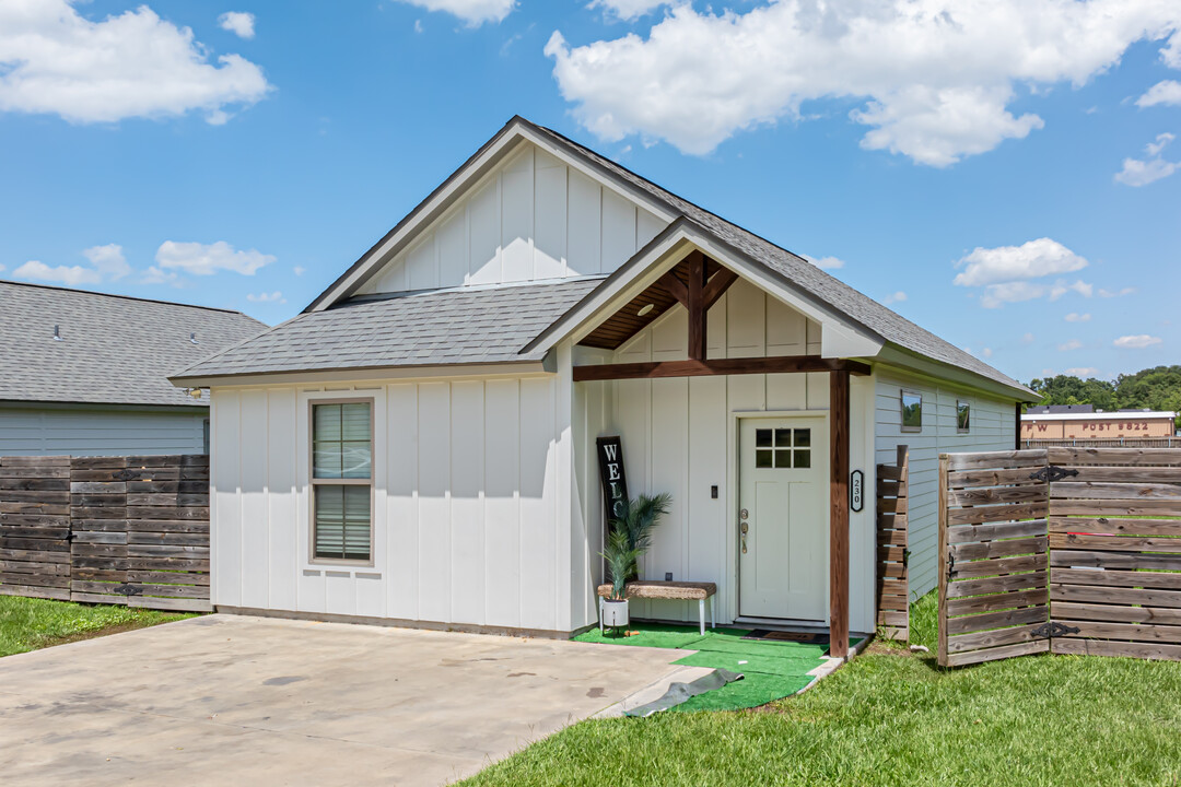 The Crest in Duson, LA - Building Photo