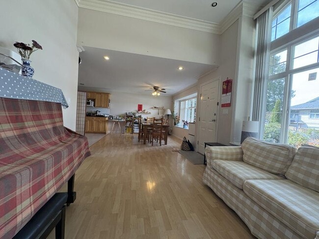 property at 4380 Sardis St
