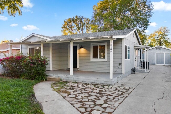 15105 Nurmi St in Los Angeles, CA - Building Photo - Building Photo