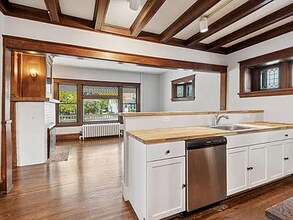 1085 16th Ave SE in Minneapolis, MN - Foto de edificio - Building Photo