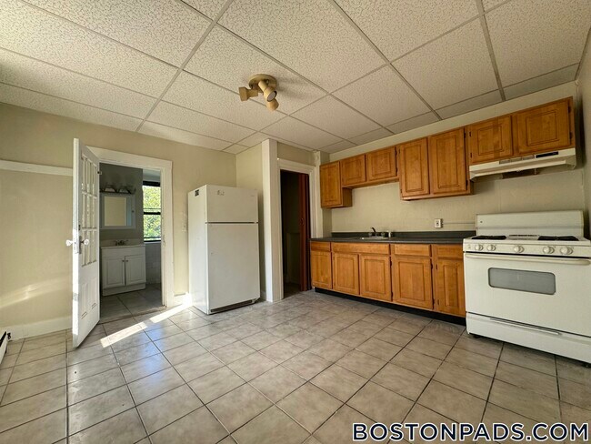 179.5 Harvard St in Cambridge, MA - Building Photo - Building Photo