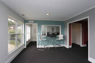 Stone Ridge in Columbia, SC - Building Photo - Interior Photo