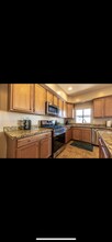 8403 N Amber Burst Dr in Tucson, AZ - Building Photo - Building Photo