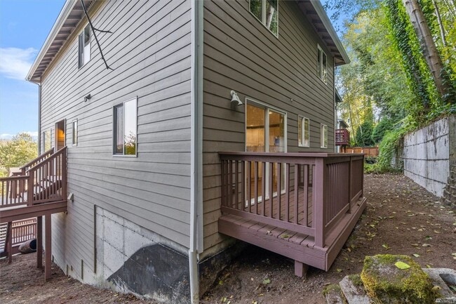 13815 Macadam Rd S in Tukwila, WA - Building Photo - Building Photo