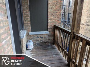 3935 N Janssen Ave, Unit N2 in Chicago, IL - Building Photo - Building Photo