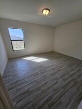 807 Lystra Ave in Ft. Myers, FL - Building Photo - Building Photo
