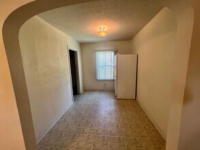 614 W Iowa Ave in Enid, OK - Building Photo - Building Photo