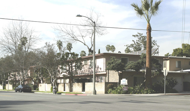 721 Cordova St in Pasadena, CA - Foto de edificio - Building Photo