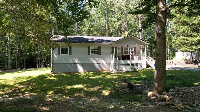 property at 186 River Trace Dr