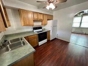 3604 6th Ave in Beaver Falls, PA - Building Photo - Building Photo