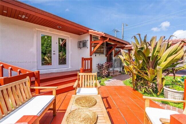 property at 1841 SW 29th Ave