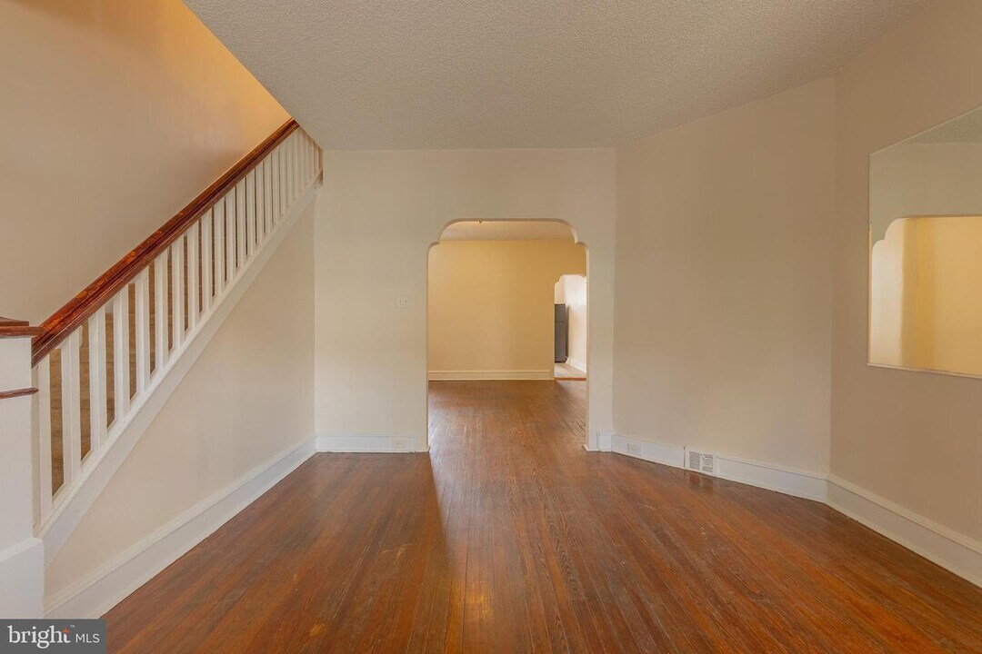 6626 Edmund St Photo
