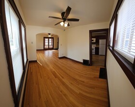 161 N Park St in Whitewater, WI - Foto de edificio - Building Photo