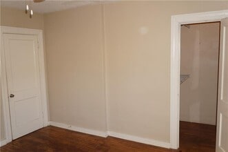 583 Colonial Cir SE in Marietta, GA - Building Photo - Building Photo