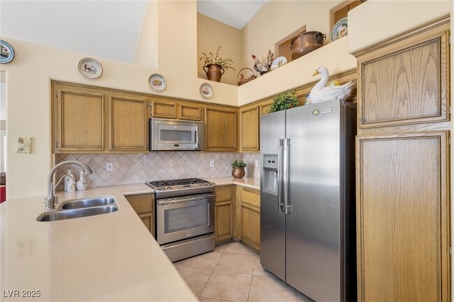 property at 9800 Panorama Cliff Dr