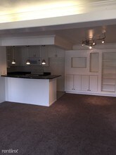 2511 West Sunflower Avenue in Santa Ana, CA - Building Photo - Building Photo