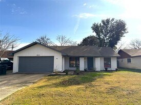 1612 Fairfield Dr in Plano, TX - Building Photo