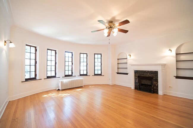4048 W Patterson Ave in Chicago, IL - Building Photo - Building Photo