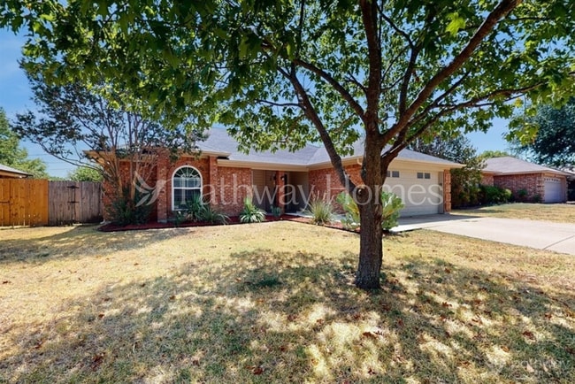 16 Atlanta Ct in Mansfield, TX - Building Photo - Building Photo