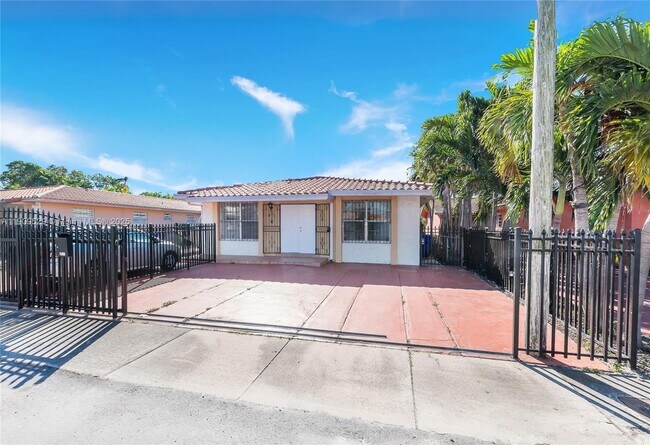 property at 3076 SW 17th St