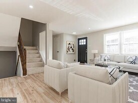 6542 Birchleigh Way in Alexandria, VA - Building Photo