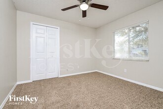 12101 Feldwood Creek Ln in Riverview, FL - Building Photo - Building Photo