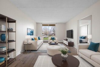 Newcourt Fields I & II in Kingston, ON - Building Photo - Building Photo